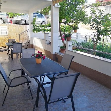 Apartmani Antonia Nakic -Stobrec Σπλιτ Εξωτερικό φωτογραφία