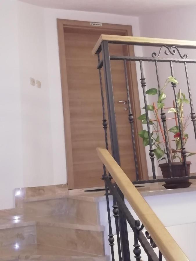 Apartmani Antonia Nakic -Stobrec Σπλιτ Εξωτερικό φωτογραφία