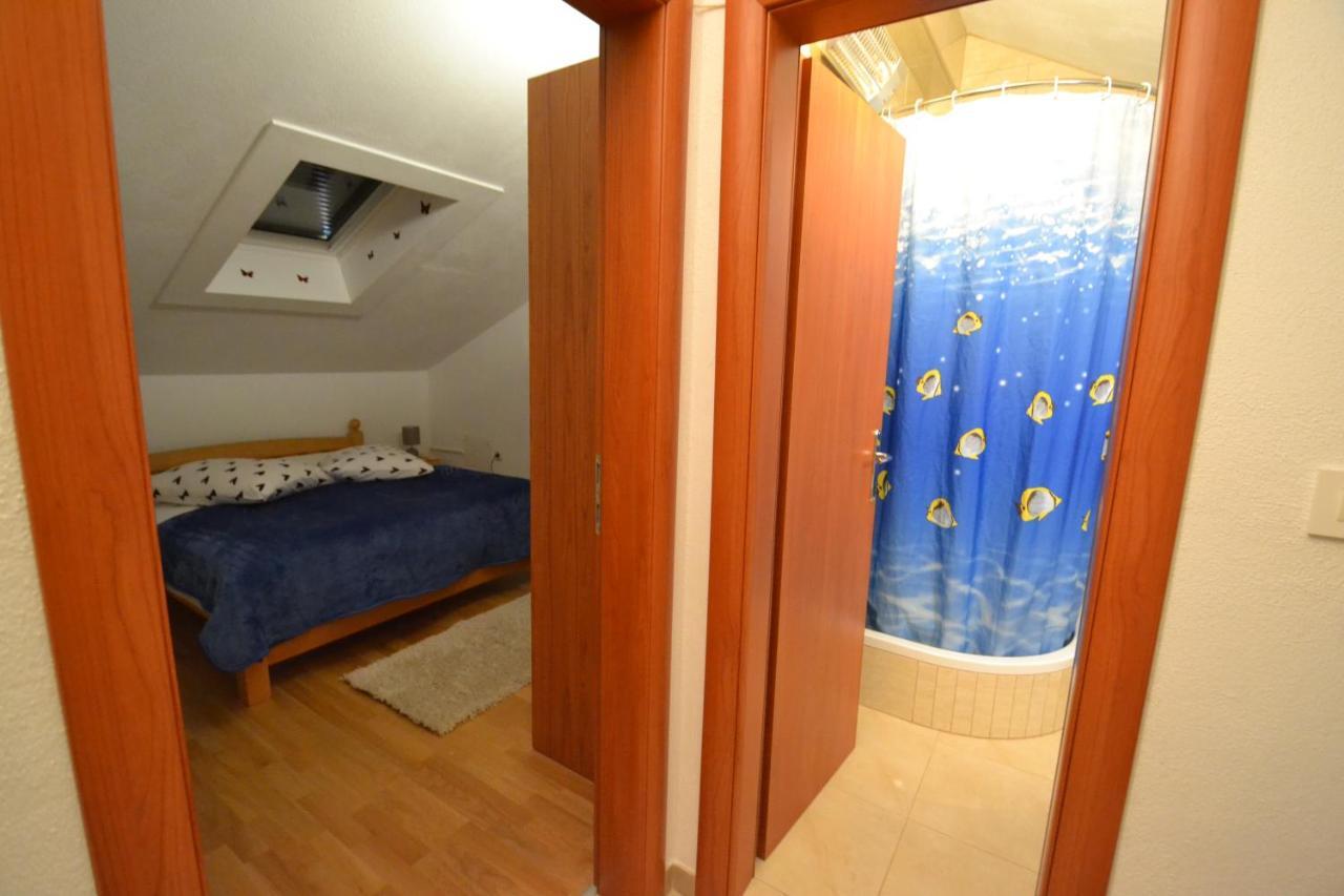 Apartmani Antonia Nakic -Stobrec Σπλιτ Εξωτερικό φωτογραφία