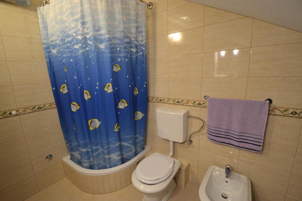 Apartmani Antonia Nakic -Stobrec Σπλιτ Εξωτερικό φωτογραφία